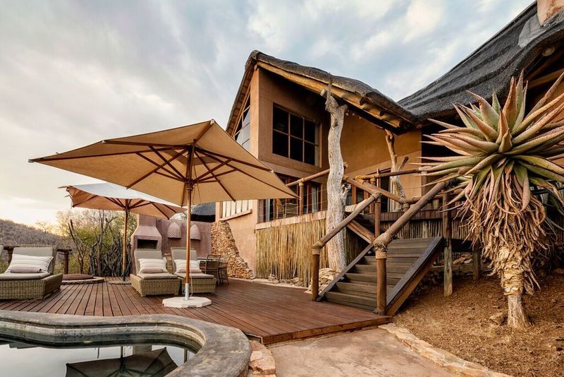 Impodimo Game Lodge Madikwe Game Reserve Exterior foto